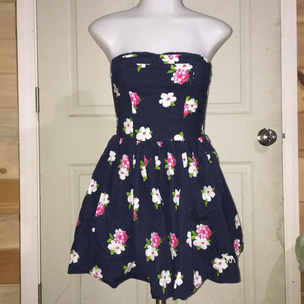 Abercrombie & Fitch Dress
